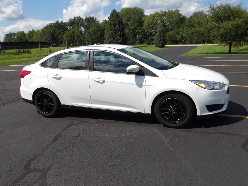 2017 FORD Focus