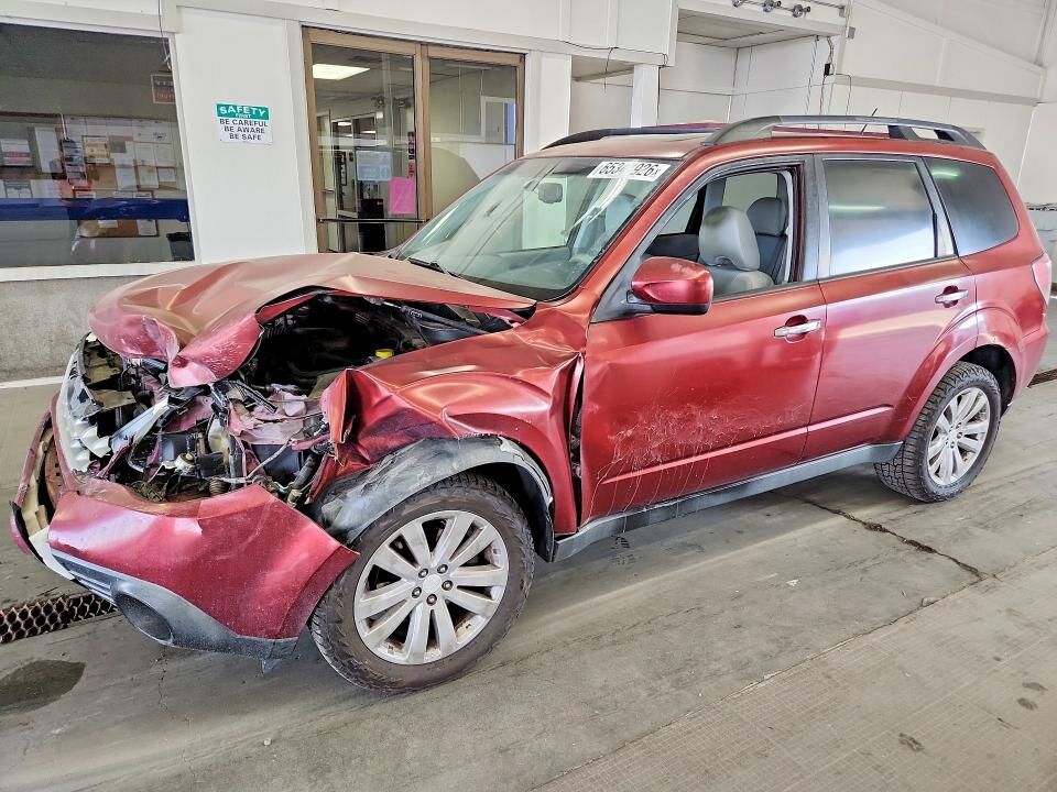 2011 SUBARU Forester