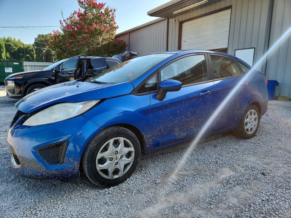 2011 FORD Fiesta