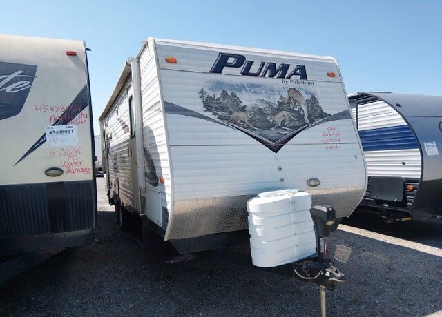 2012 FOREST RIVER Puma Towables