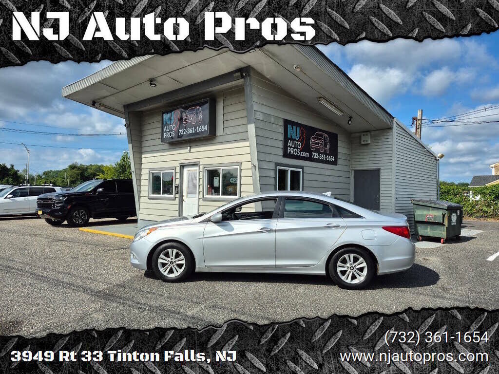 2013 HYUNDAI Sonata