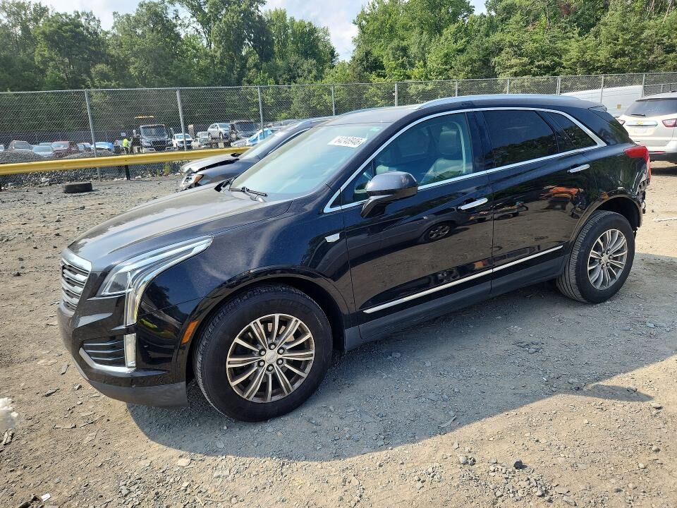 2017 CADILLAC XT5