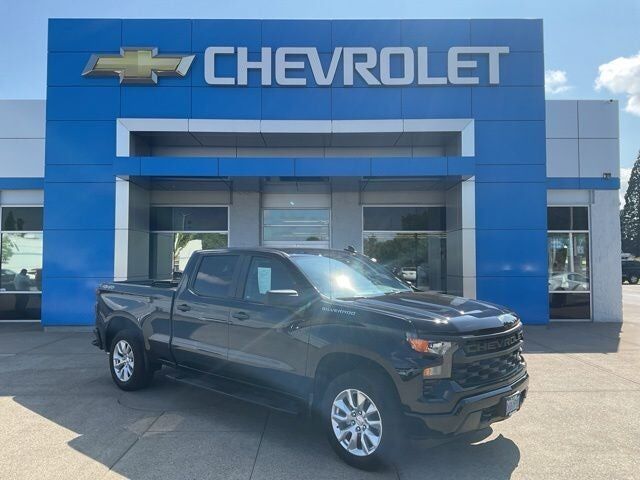 2024 CHEVROLET Silverado