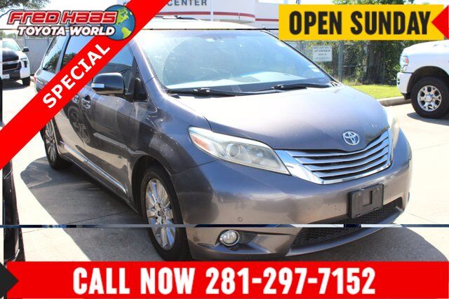 2016 TOYOTA Sienna