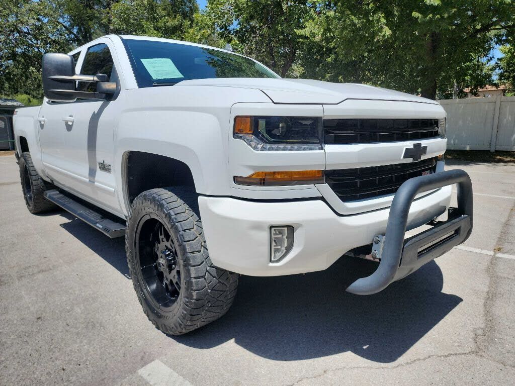2017 CHEVROLET Silverado