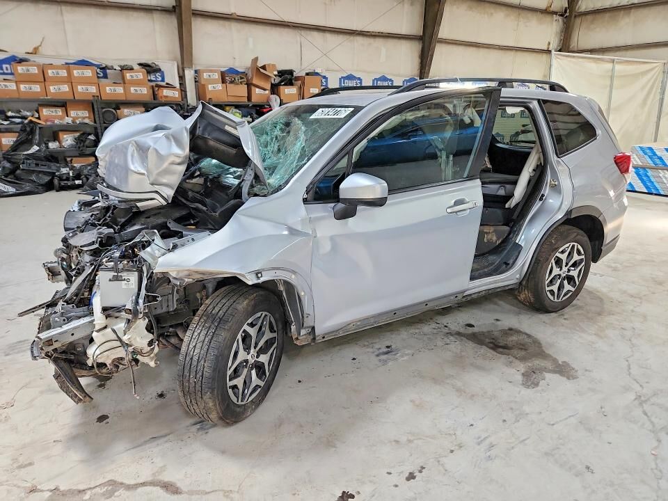 2020 SUBARU Forester