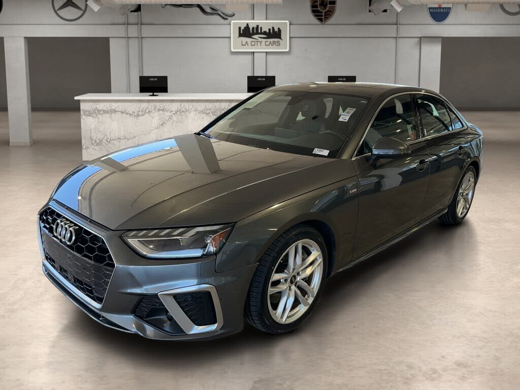 2022 AUDI A4