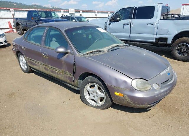 1996 FORD Taurus