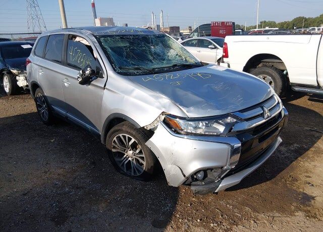 2018 MITSUBISHI Outlander