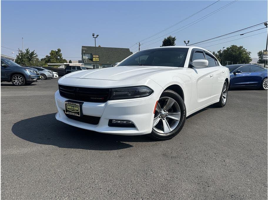 2016 DODGE Charger