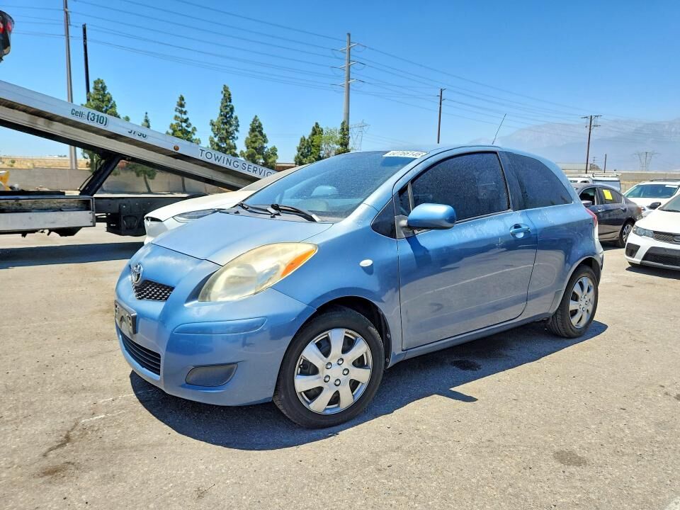 2010 TOYOTA Yaris