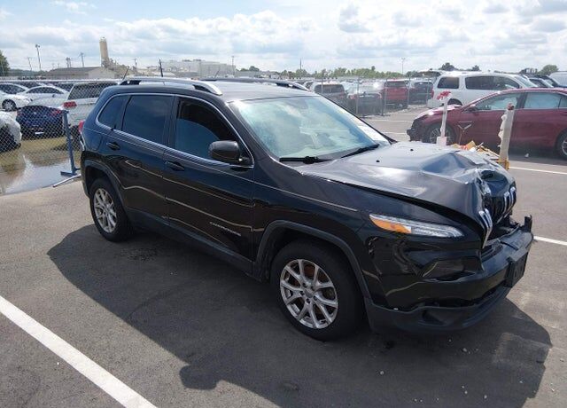 2017 JEEP Cherokee