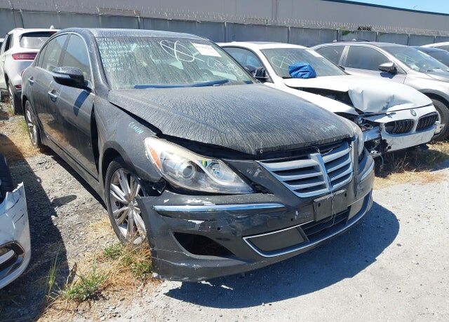 2012 HYUNDAI Genesis