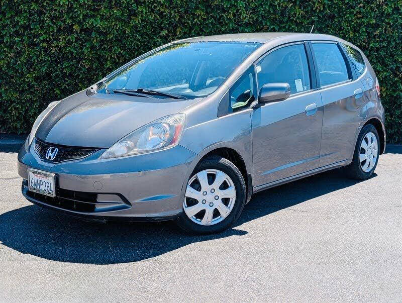 2012 HONDA Fit