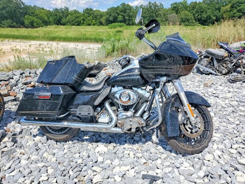 2012 HARLEY DAVIDSON Road Glide Ultra 103