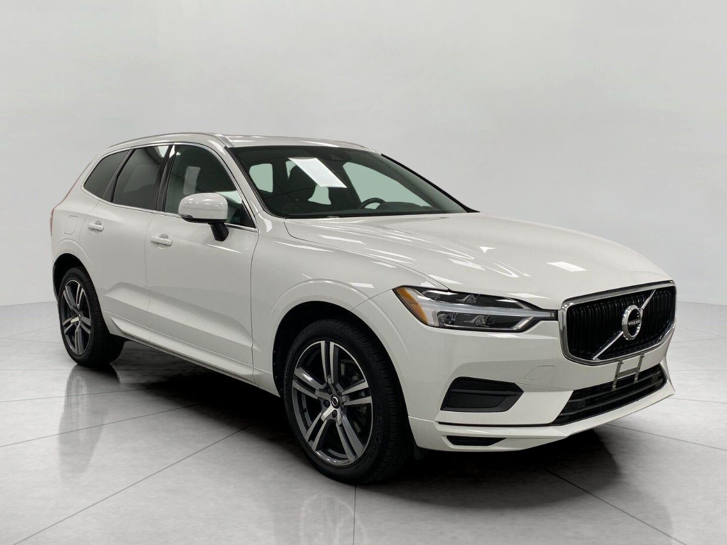 2020 VOLVO XC60