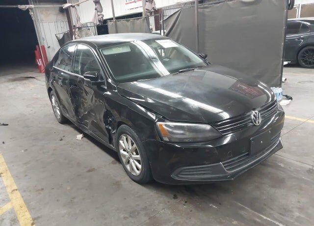 2013 VOLKSWAGEN Jetta