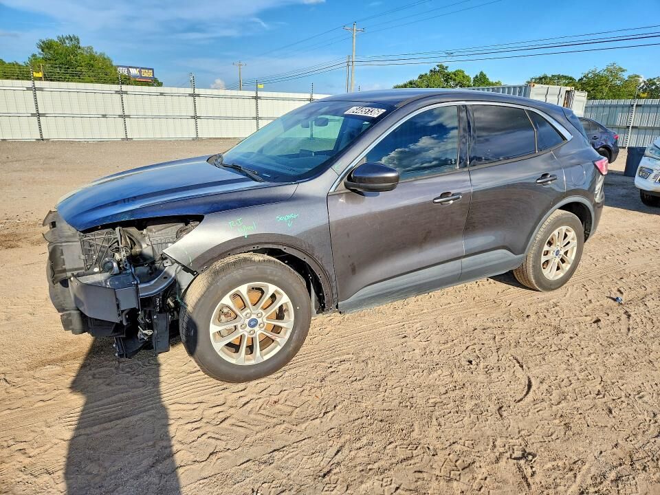 2020 FORD Escape