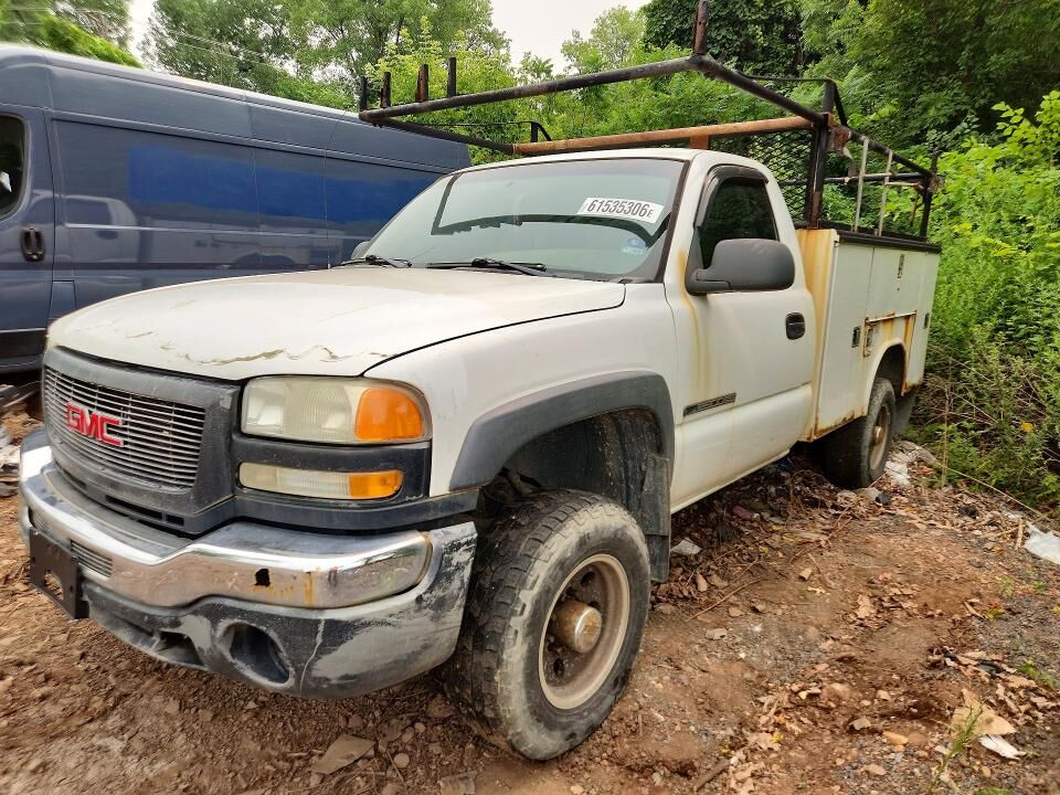 2004 GMC Sierra