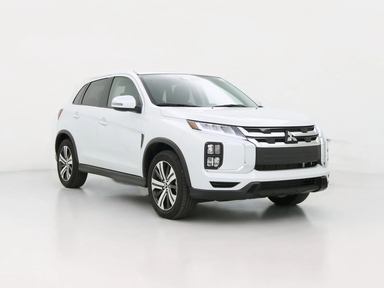 2026 MITSUBISHI Outlander Sport