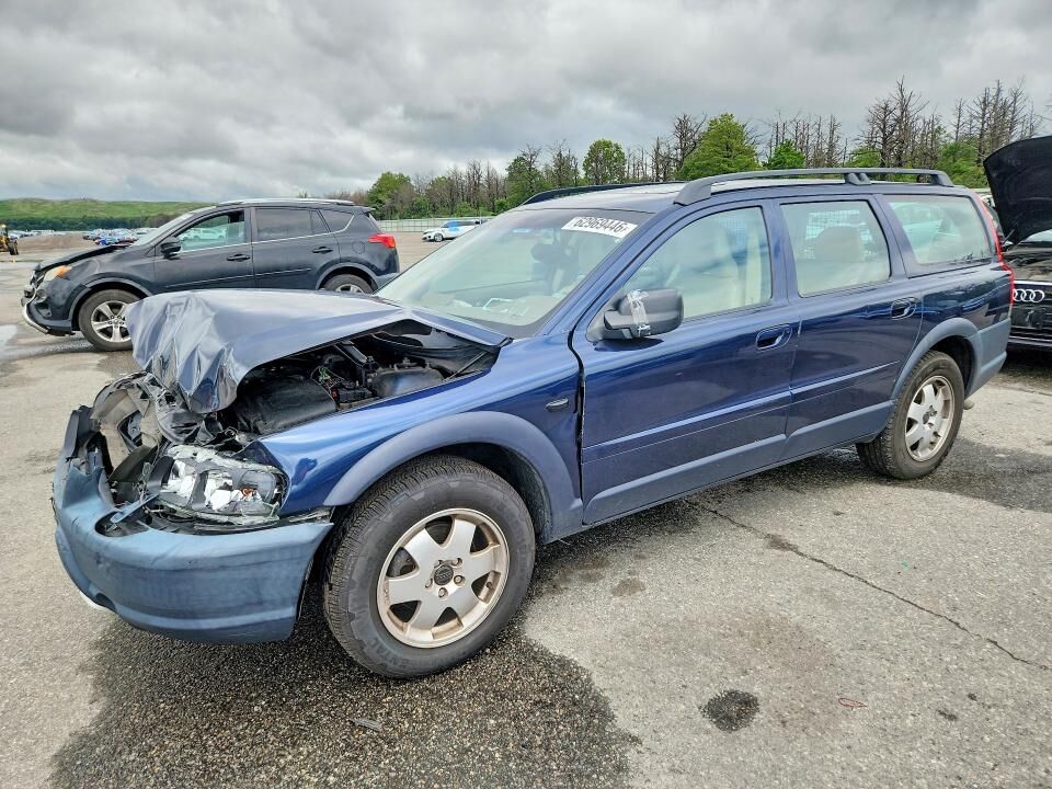 2002 VOLVO V70