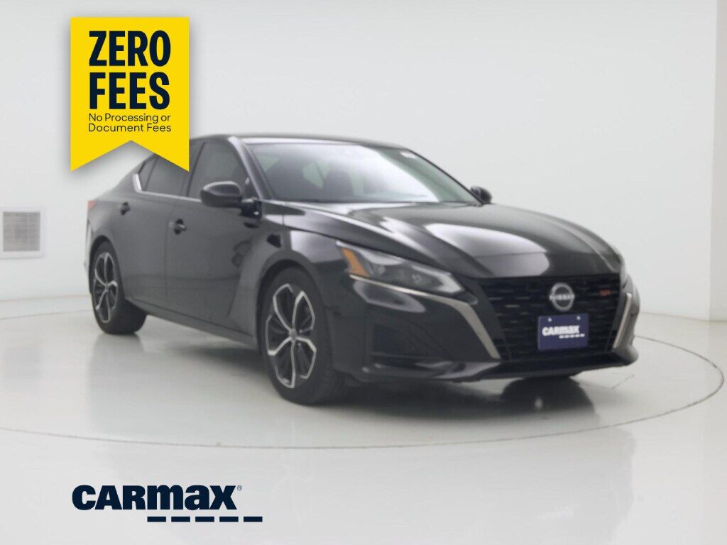 2024 NISSAN Altima