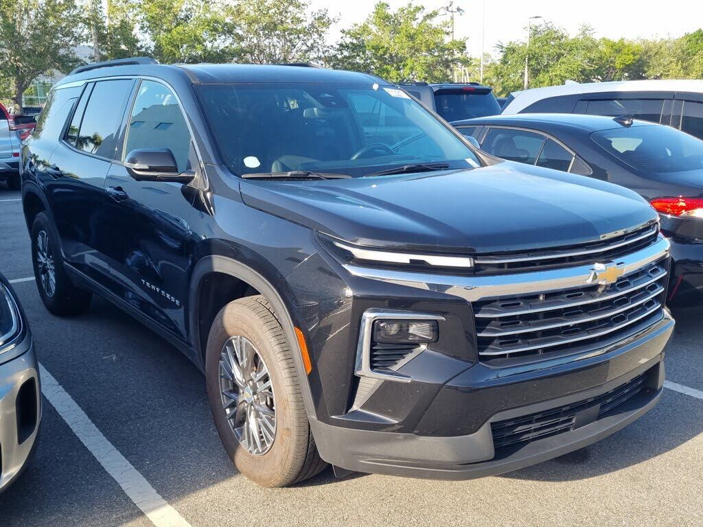 2024 CHEVROLET Traverse