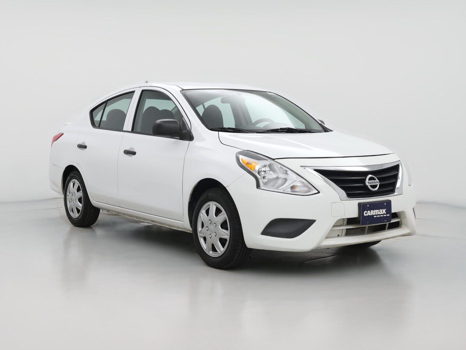 2015 NISSAN Versa