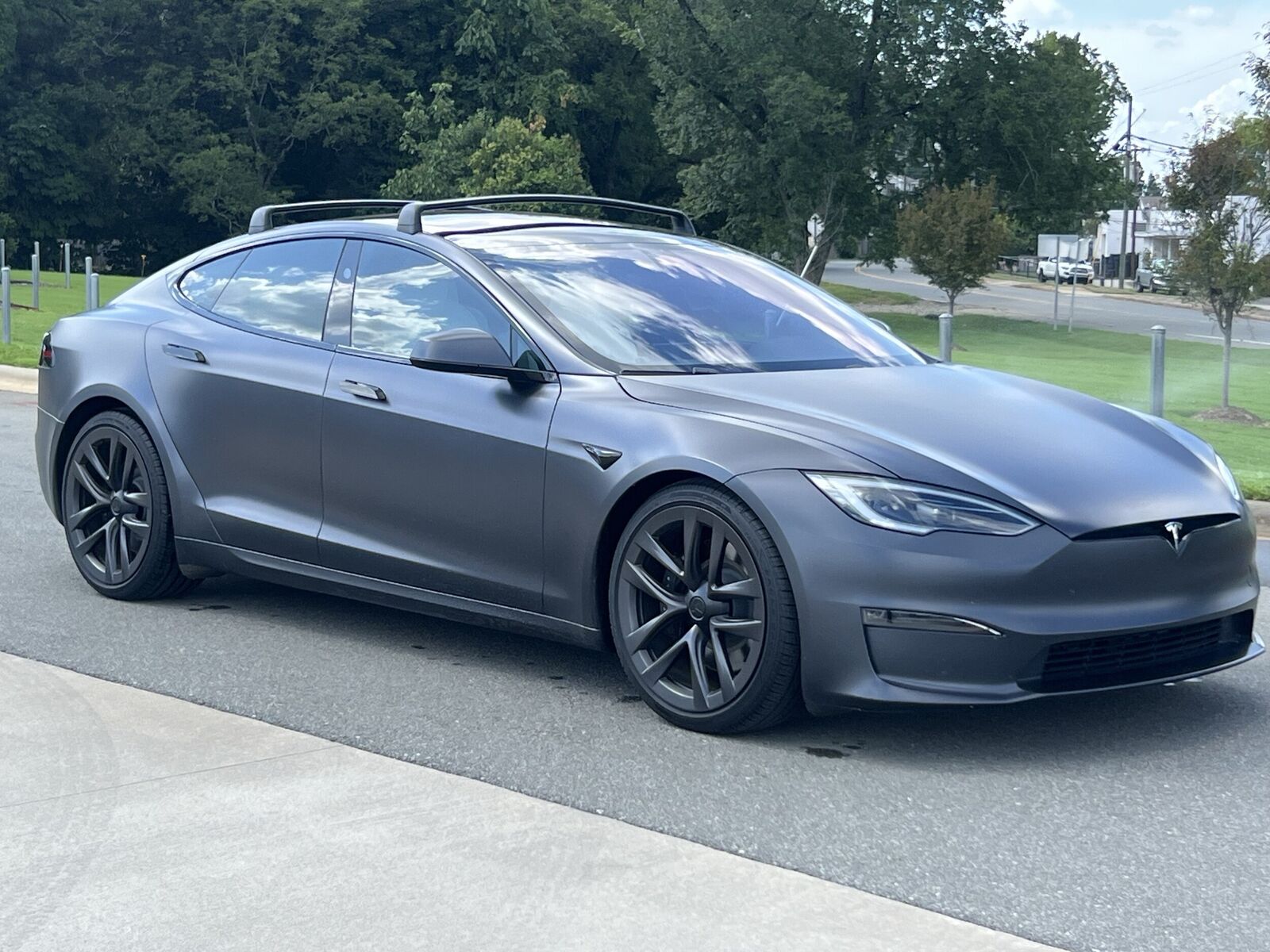 2024 TESLA Model S