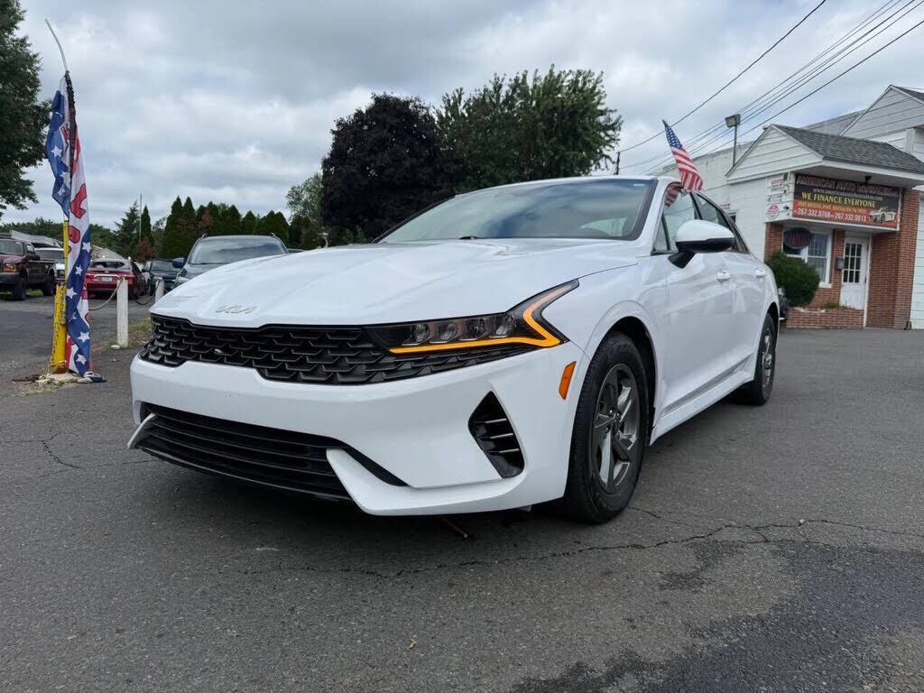 2022 KIA K5