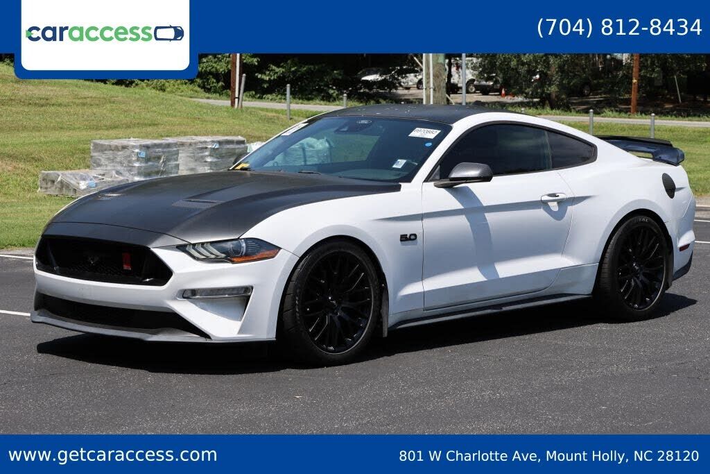2021 FORD Mustang