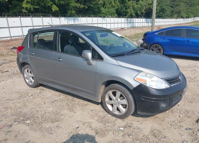 2010 NISSAN Versa