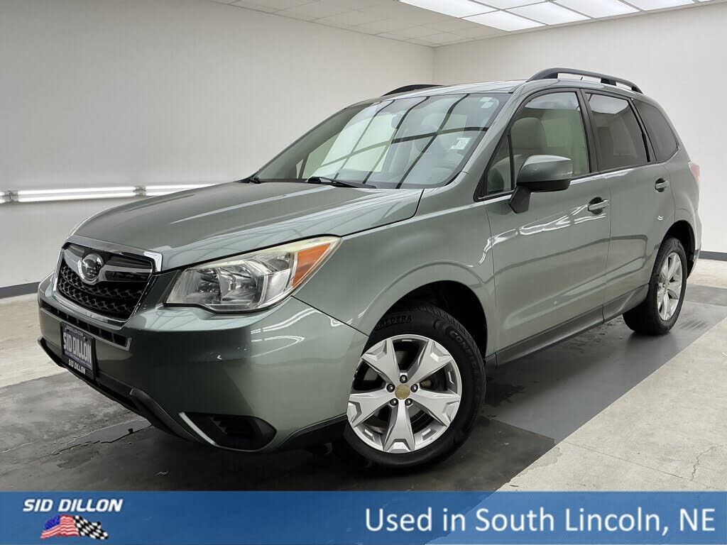 2015 SUBARU Forester