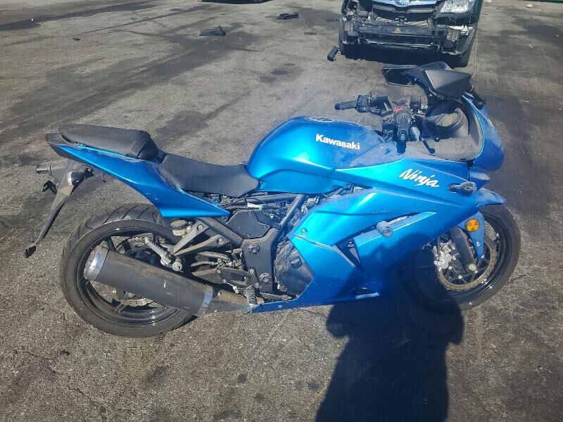 2010 KAWASAKI Ninja