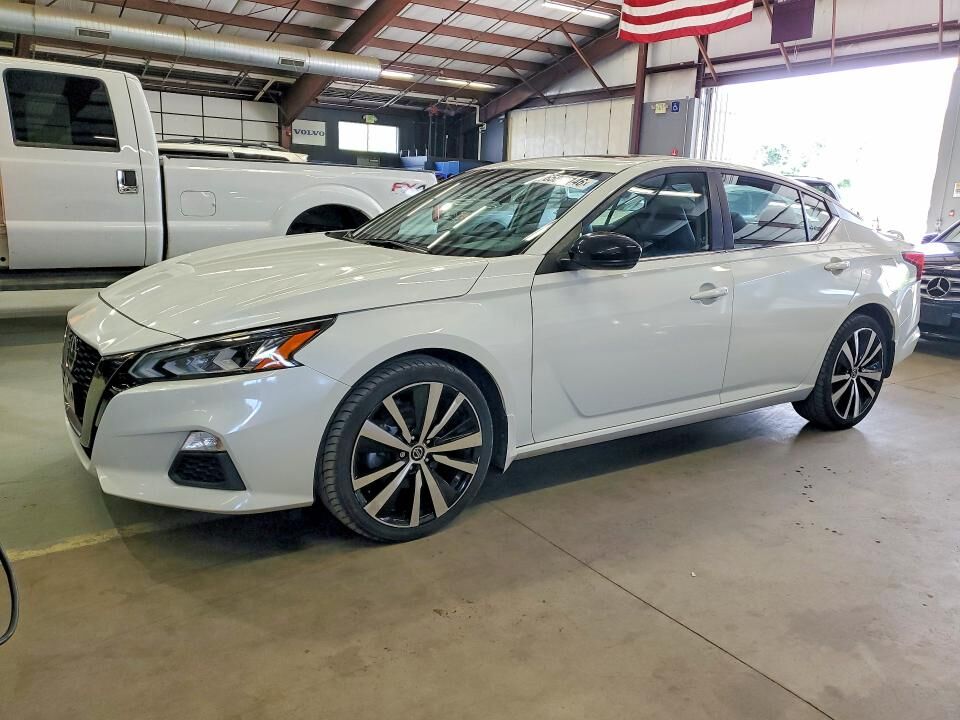 2021 NISSAN Altima