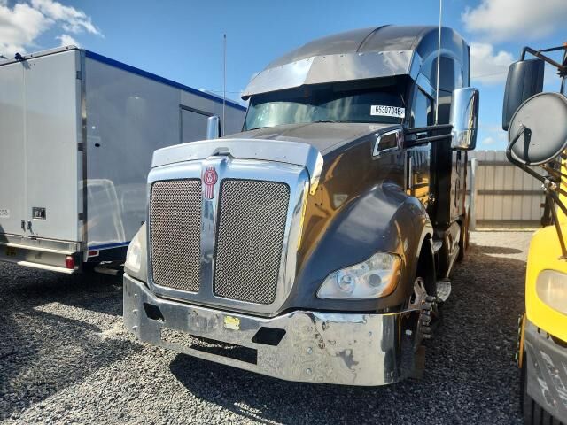 2014 KENWORTH T680