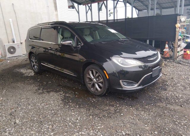 2017 CHRYSLER Pacifica