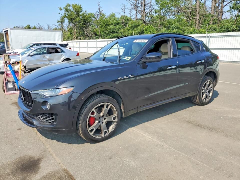 2017 MASERATI Levante