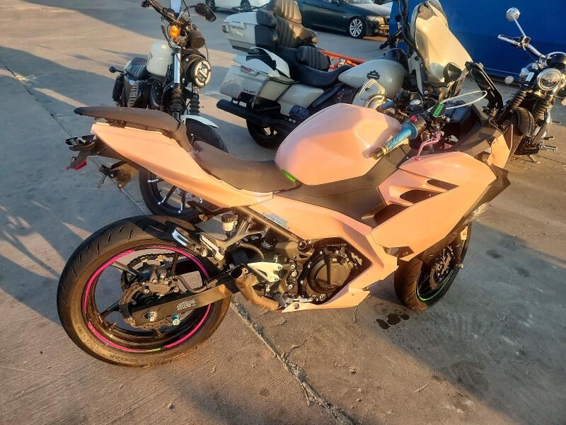 2020 KAWASAKI Ninja