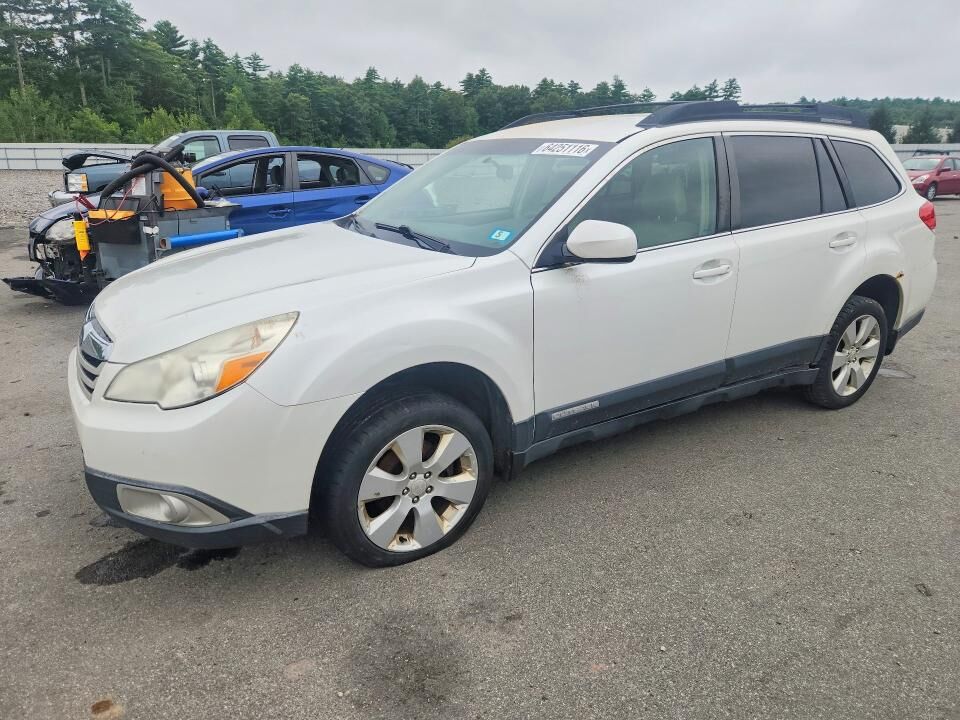 2012 SUBARU Outback