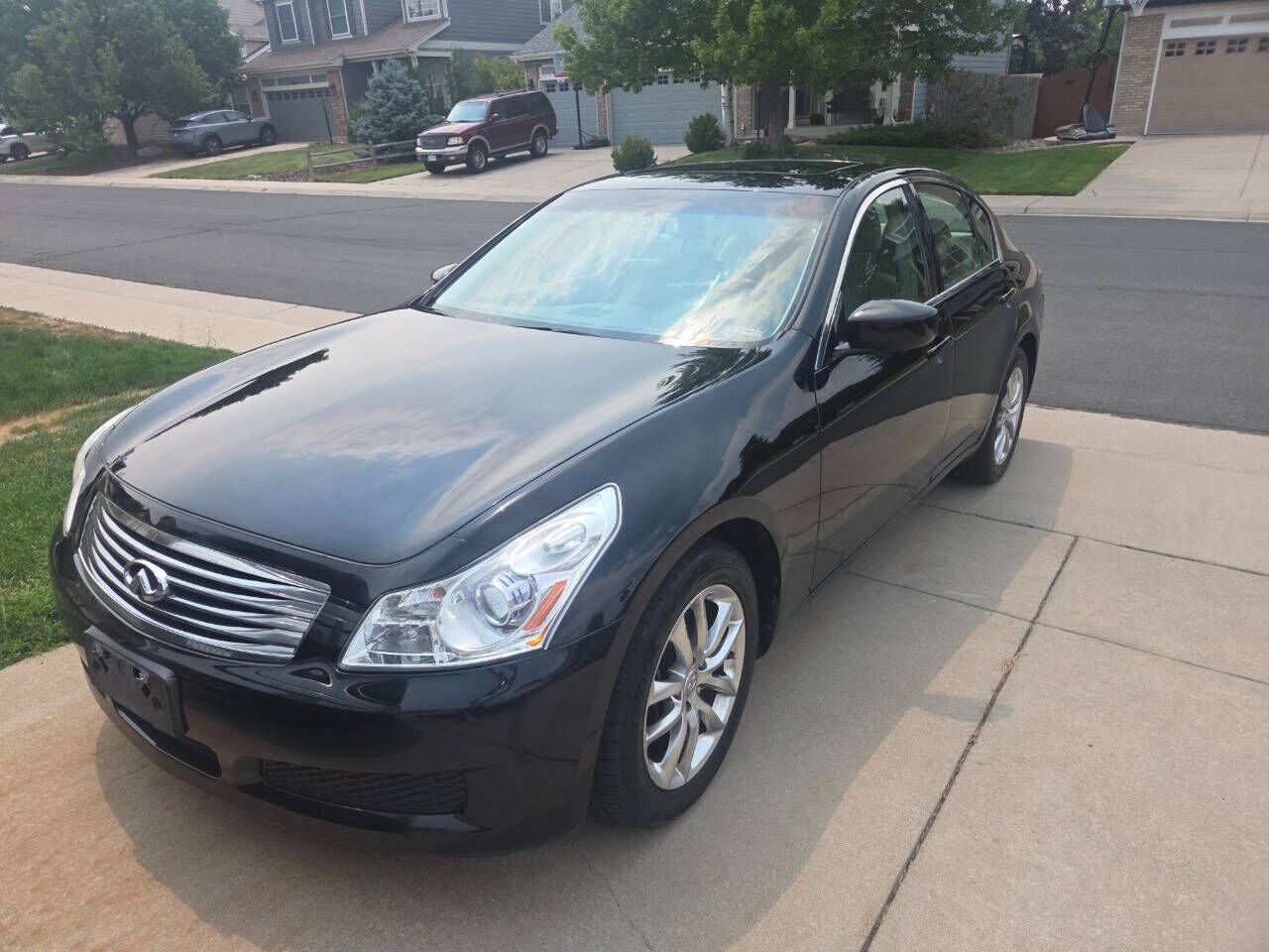 2009 INFINITI G37