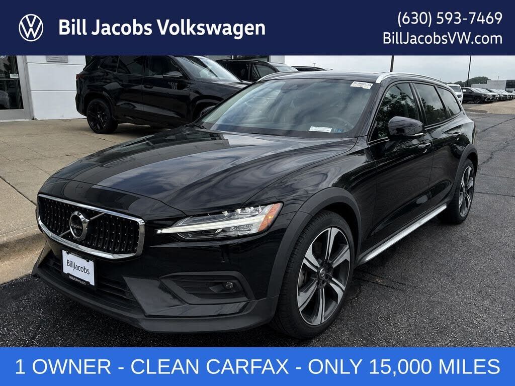2024 VOLVO V60CC
