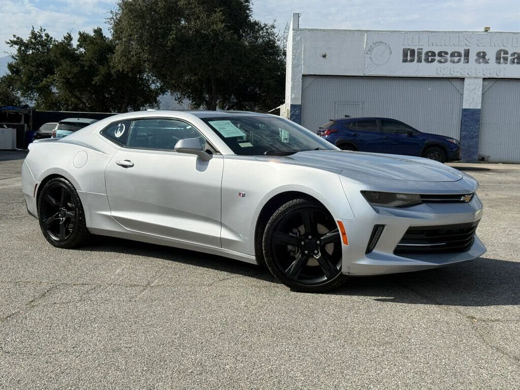 2017 CHEVROLET Camaro