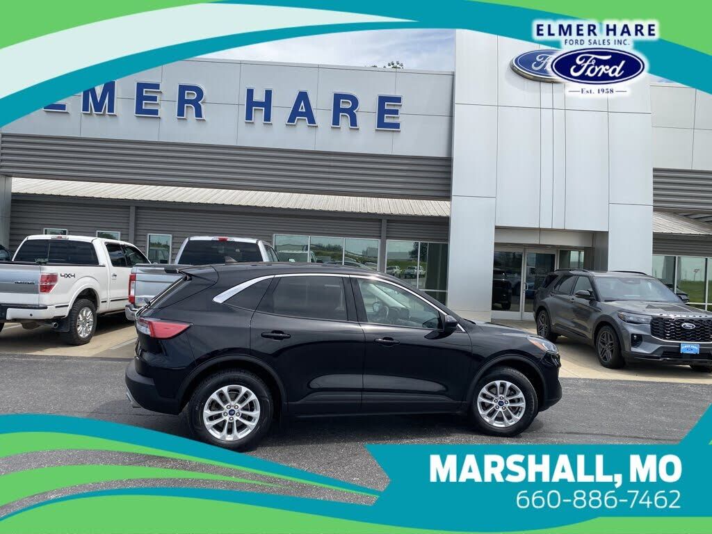 2021 FORD Escape