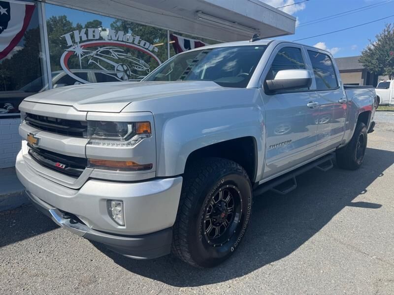 2017 CHEVROLET Silverado
