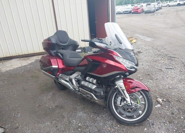 2021 HONDA GL1800