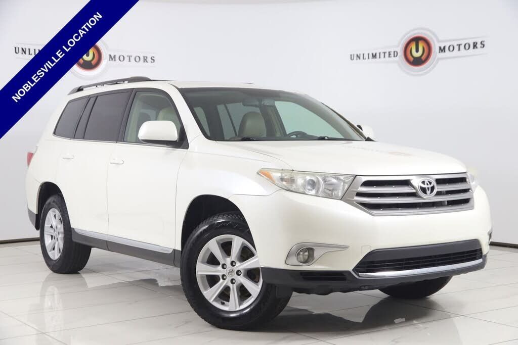 2013 TOYOTA Highlander