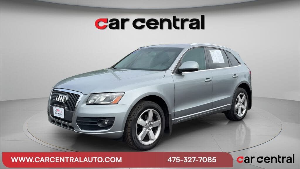 2011 AUDI Q5