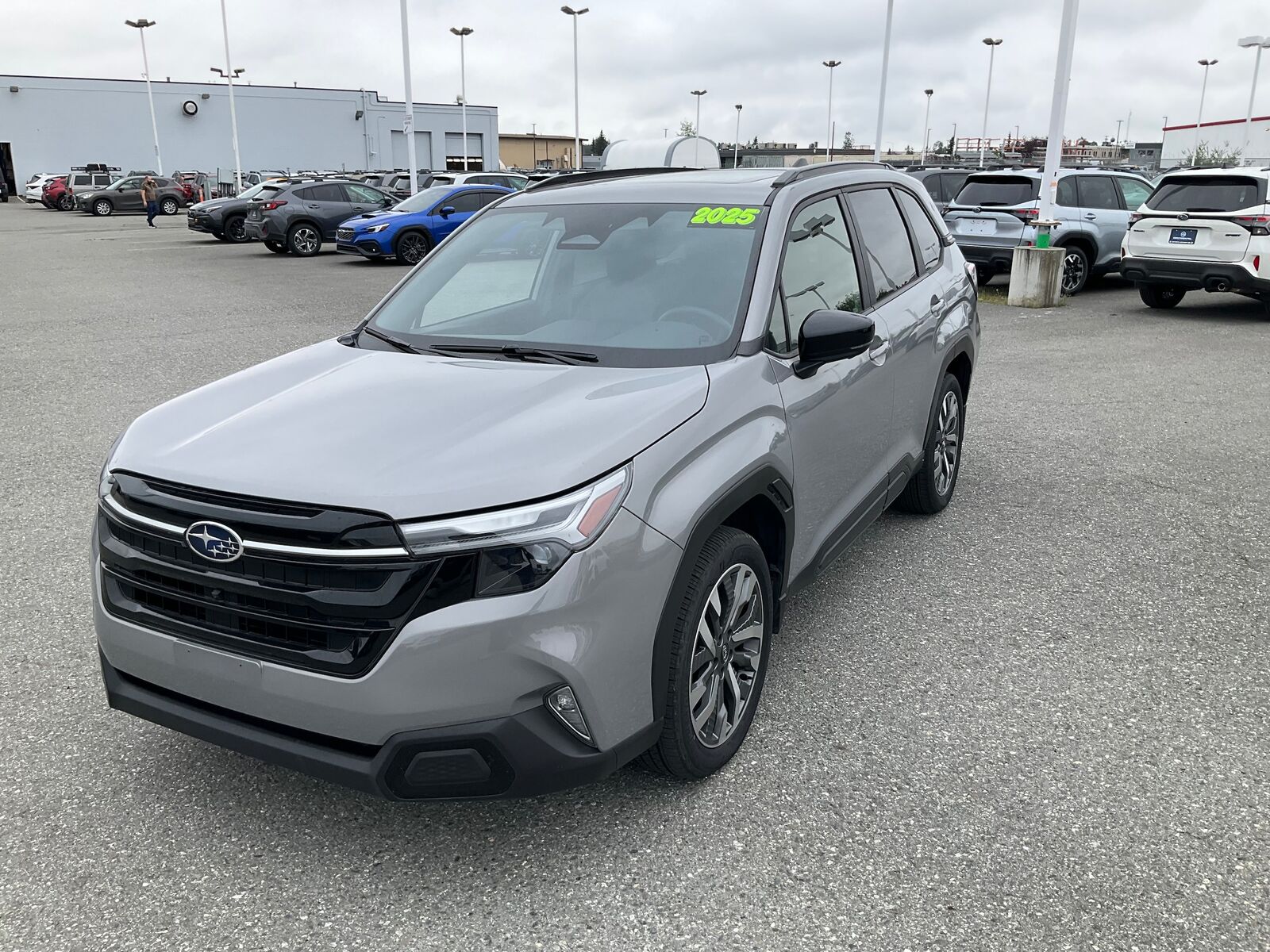 2025 SUBARU Forester