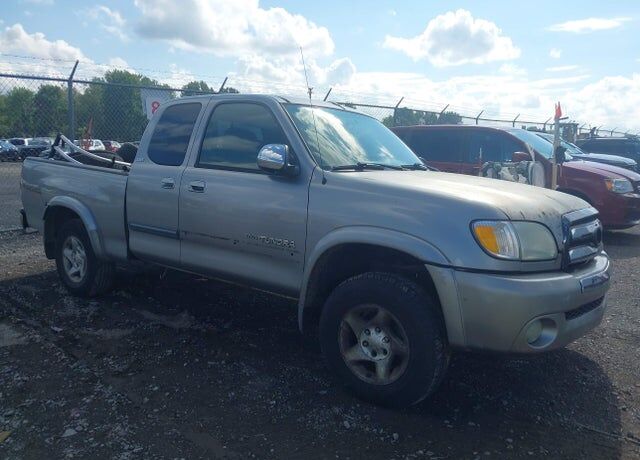 2003 TOYOTA Tundra